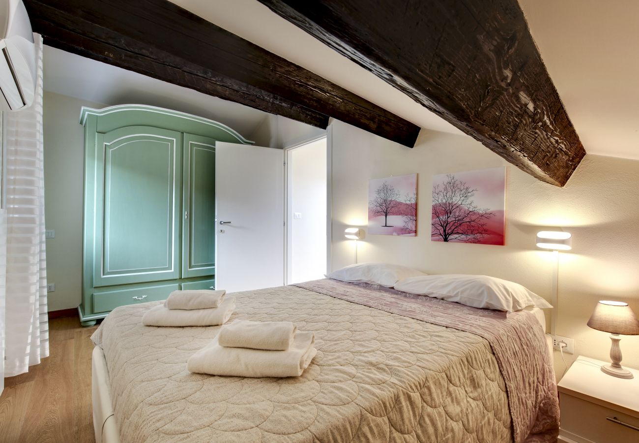 Appartamento a Castello - Duplex nuovo e moderno - zona Arsenale/Biennale con lavatrice