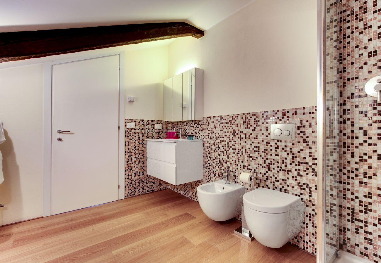 Appartamento a Castello - Duplex nuovo e moderno - zona Arsenale/Biennale con lavatrice