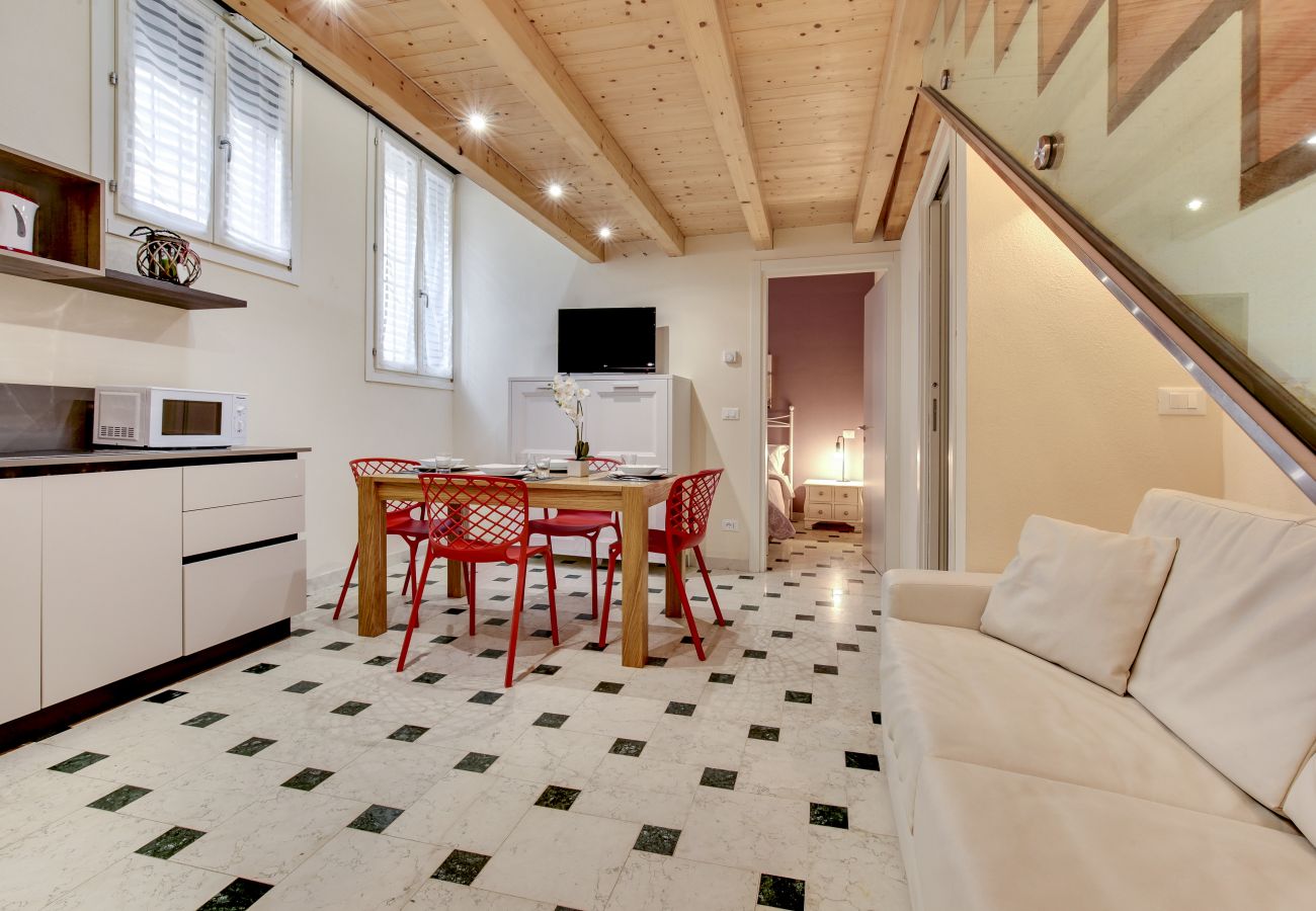 Appartamento a Castello - Duplex nuovo e moderno - zona Arsenale/Biennale con lavatrice