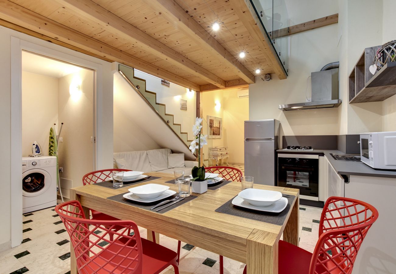 Appartamento a Castello - Duplex nuovo e moderno - zona Arsenale/Biennale con lavatrice