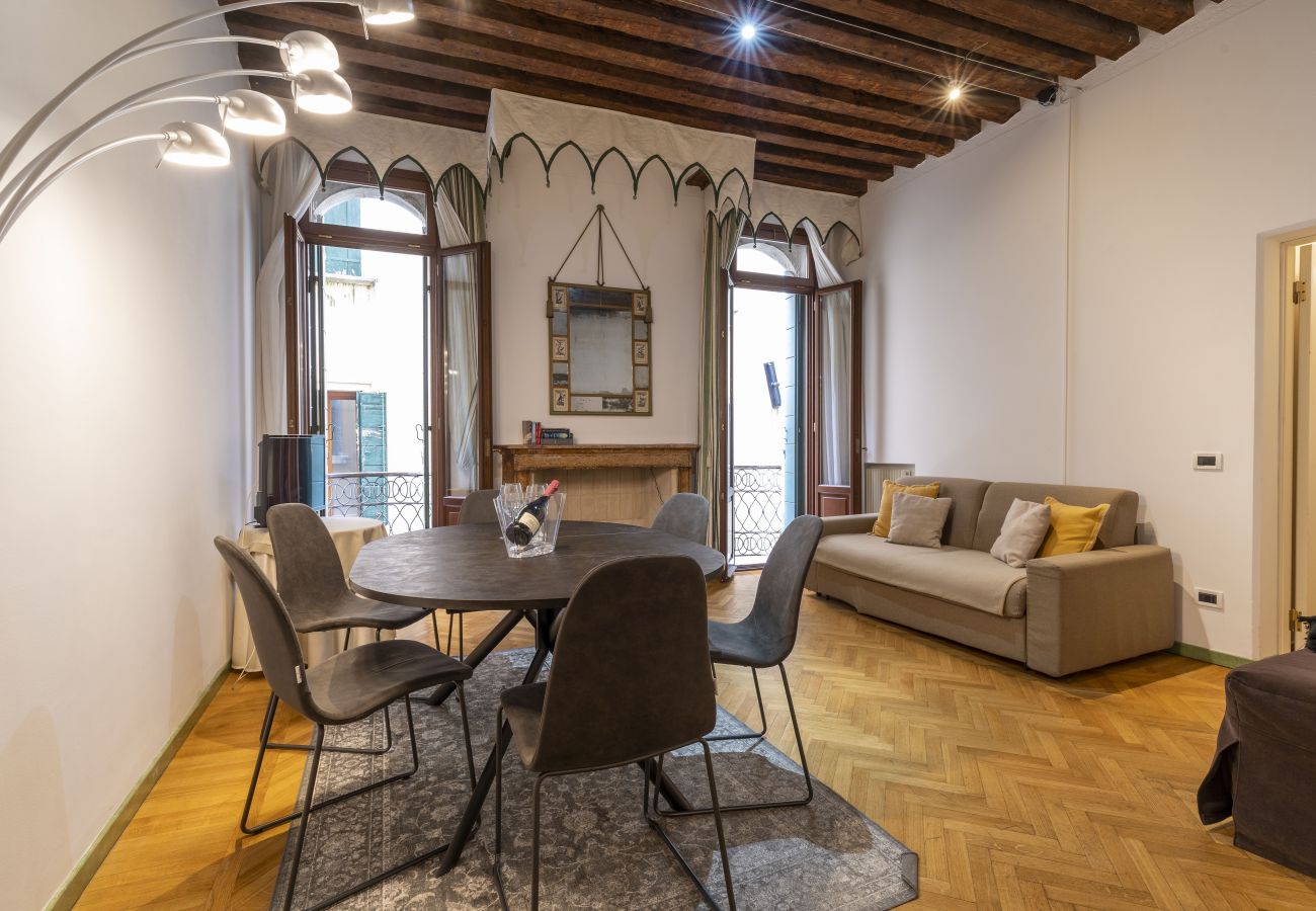 Appartamento a San Marco - Elegante appartamento in stile veneziano - WI-FI e lavatrice - Piazza San Marco