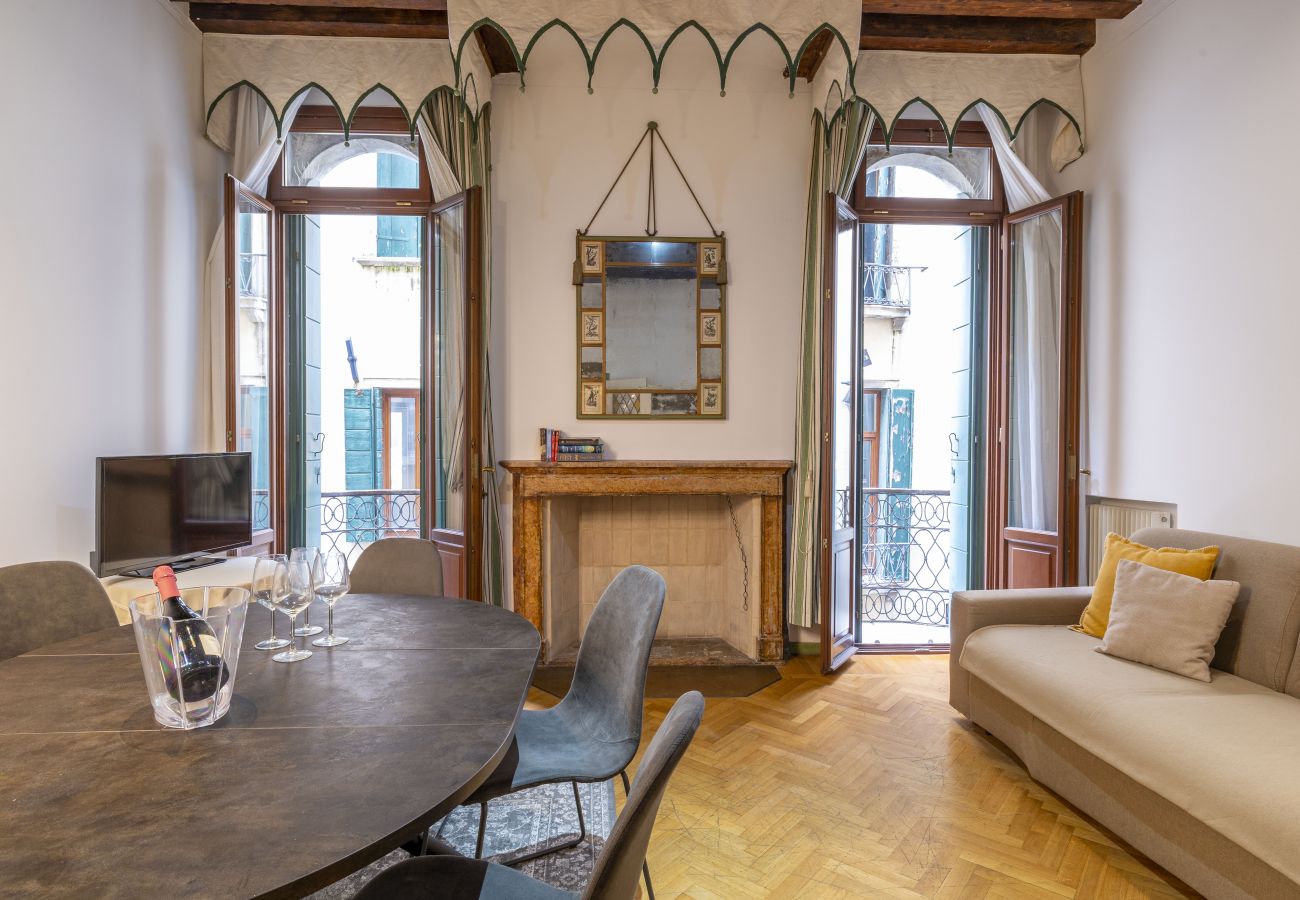 Appartamento a San Marco - Elegante appartamento in stile veneziano - WI-FI e lavatrice - Piazza San Marco