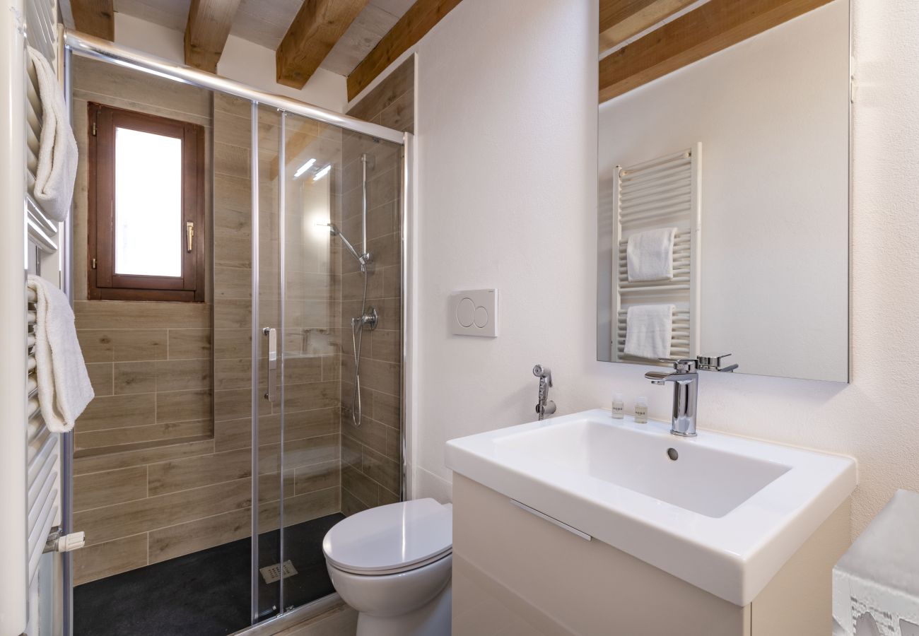 Appartamento a Cannaregio - MONOLOCALE CON LETTO MATRIMONIALE, ZONA SANTI GIOVANNI E PAOLO
