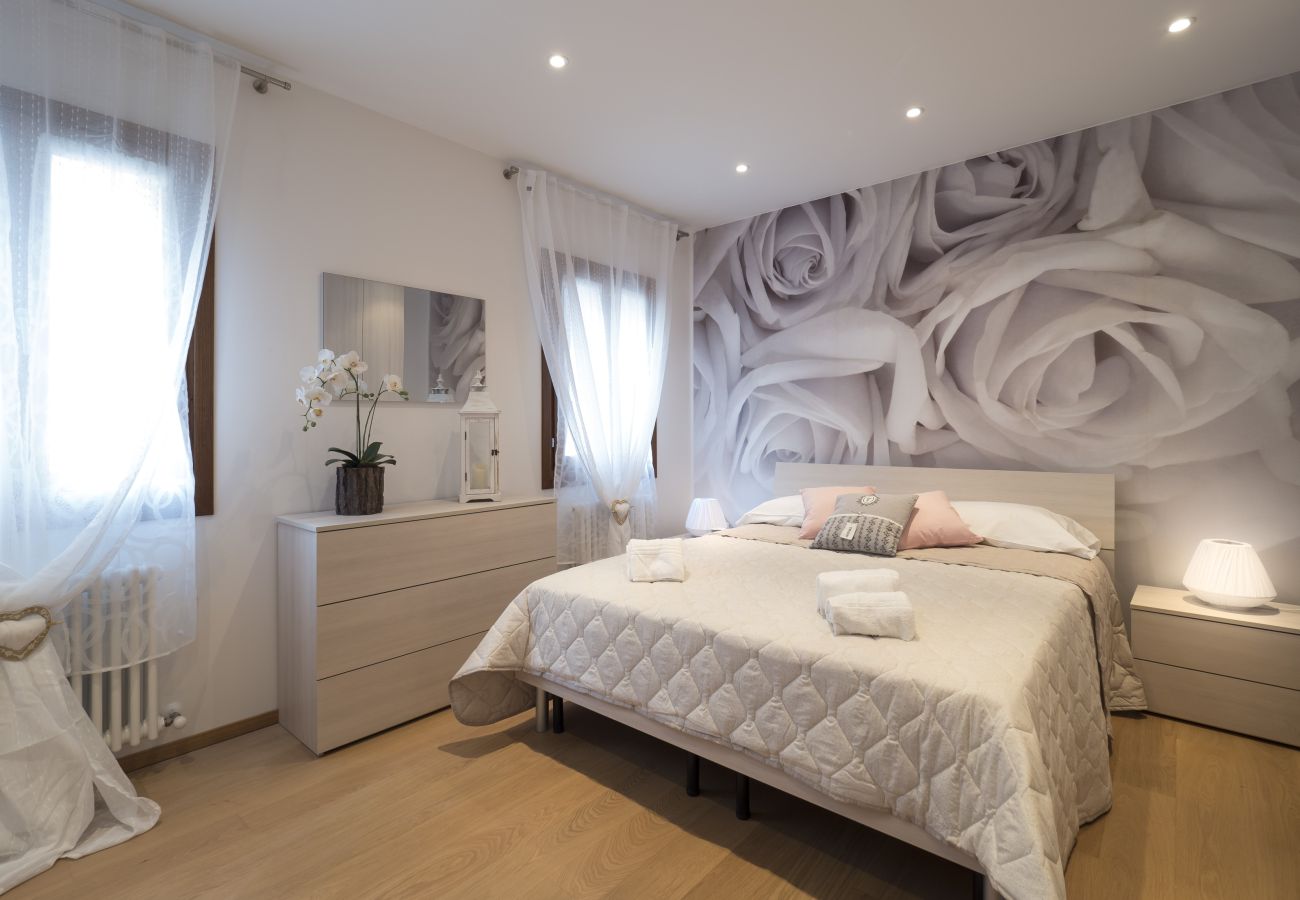 Appartamento a Cannaregio - COMFORT E RELAX VICINO A RIALTO, LAVATRICE, WIFI, A/C