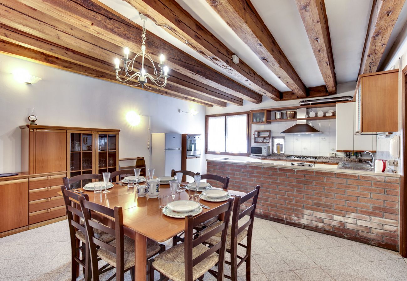 Appartamento a Cannaregio - APPARTAMENTO CAMPO SS GIOVANNI E PAOLO, LAVATRICE, WIFI, A/C 