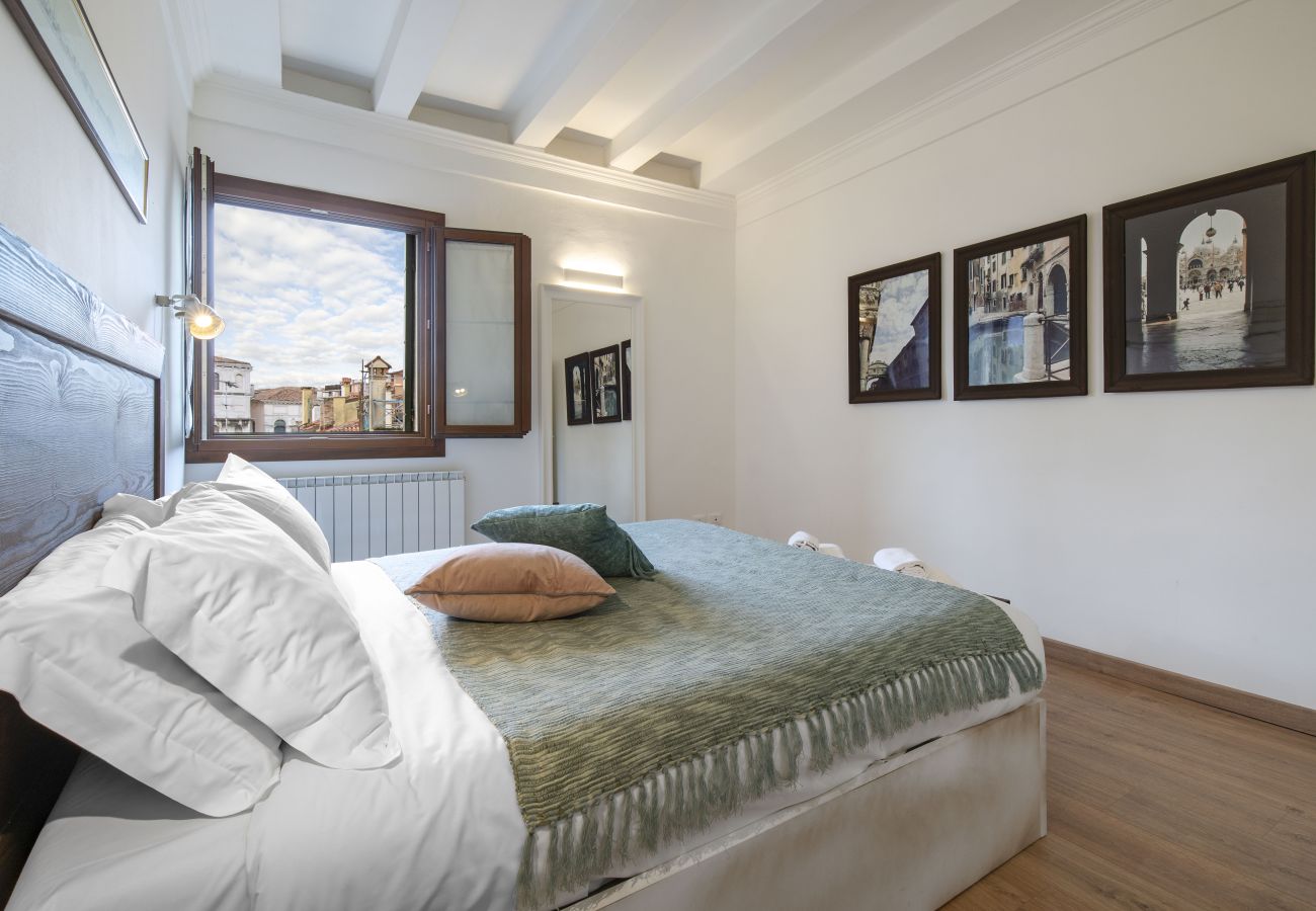 Appartamento a Castello - Vista Campanile di San Marco: appartamento moderno e spazioso,  location imperdibile!