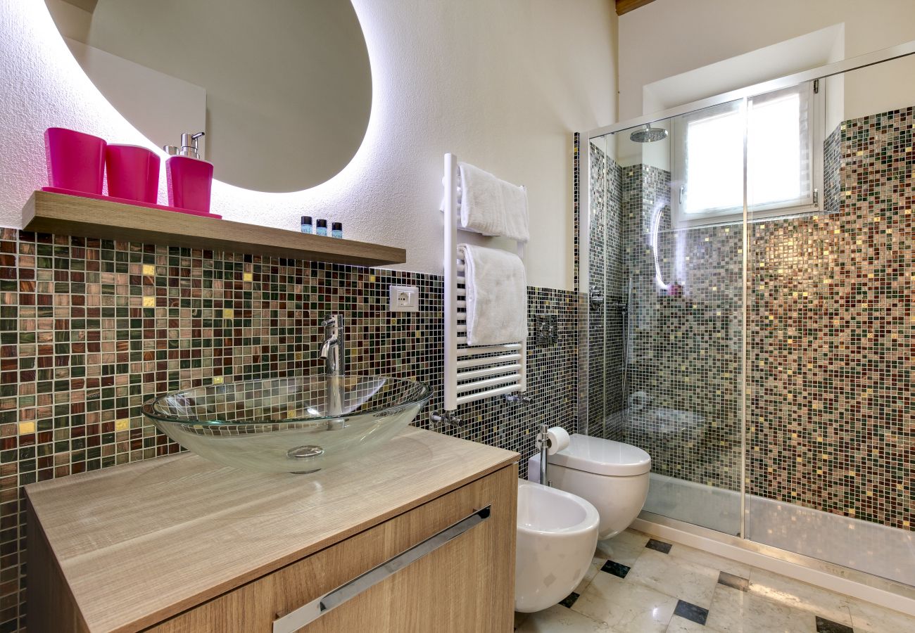 Apartment in Castello - New & Mordern Duplex - Arsenale / Biennale area with washing machine