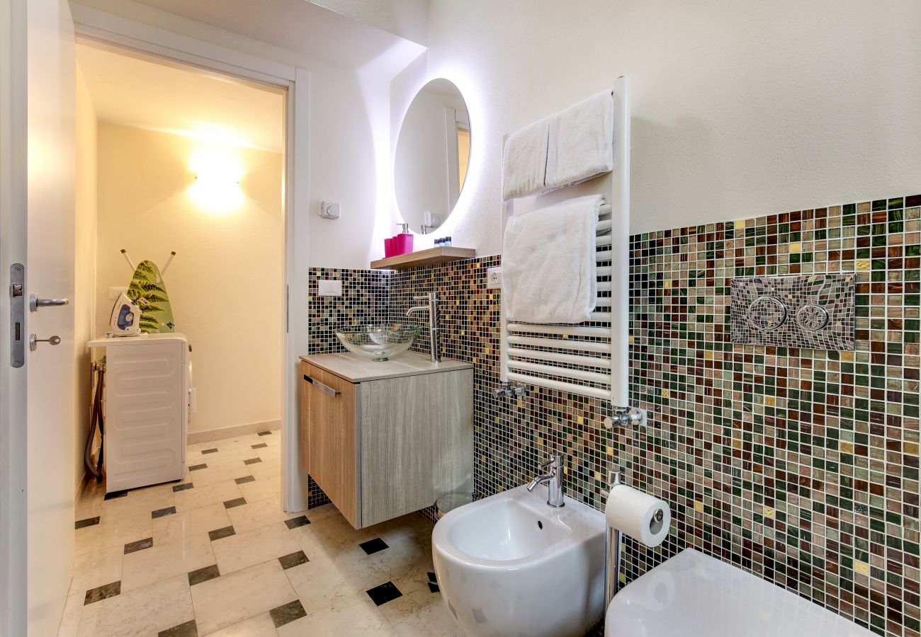 Apartment in Castello - New & Mordern Duplex - Arsenale / Biennale area with washing machine