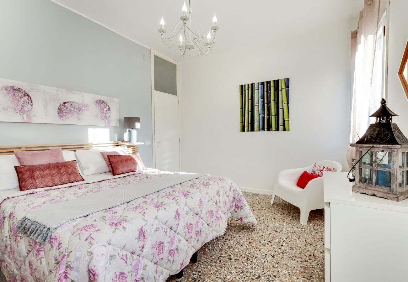 Apartment in Dorsoduro - Modern apartment on the second floor with WI-FI and washing machine
