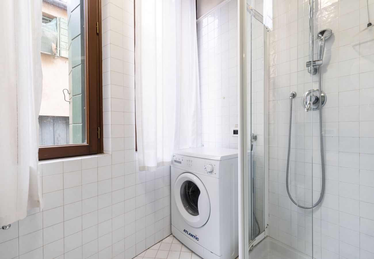 Apartment in San Marco - Elegant Venetian style apartment - WI-FI and washing machine - St Mark's Square