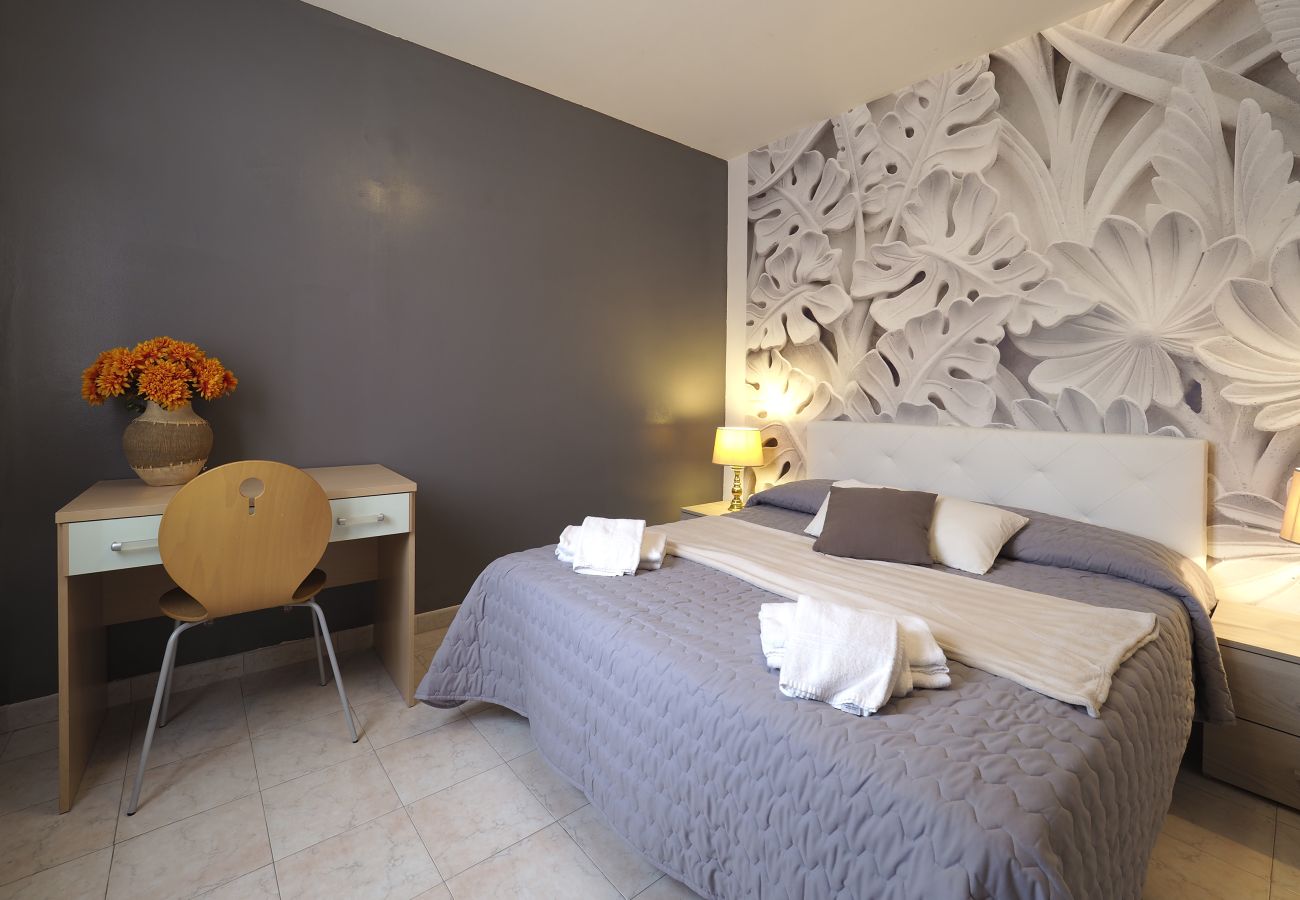 Apartment in Cannaregio - APARTMENT 2 FLOOR IN CANNAREGIO, NEAR FONDAMENTA NOVE STOP