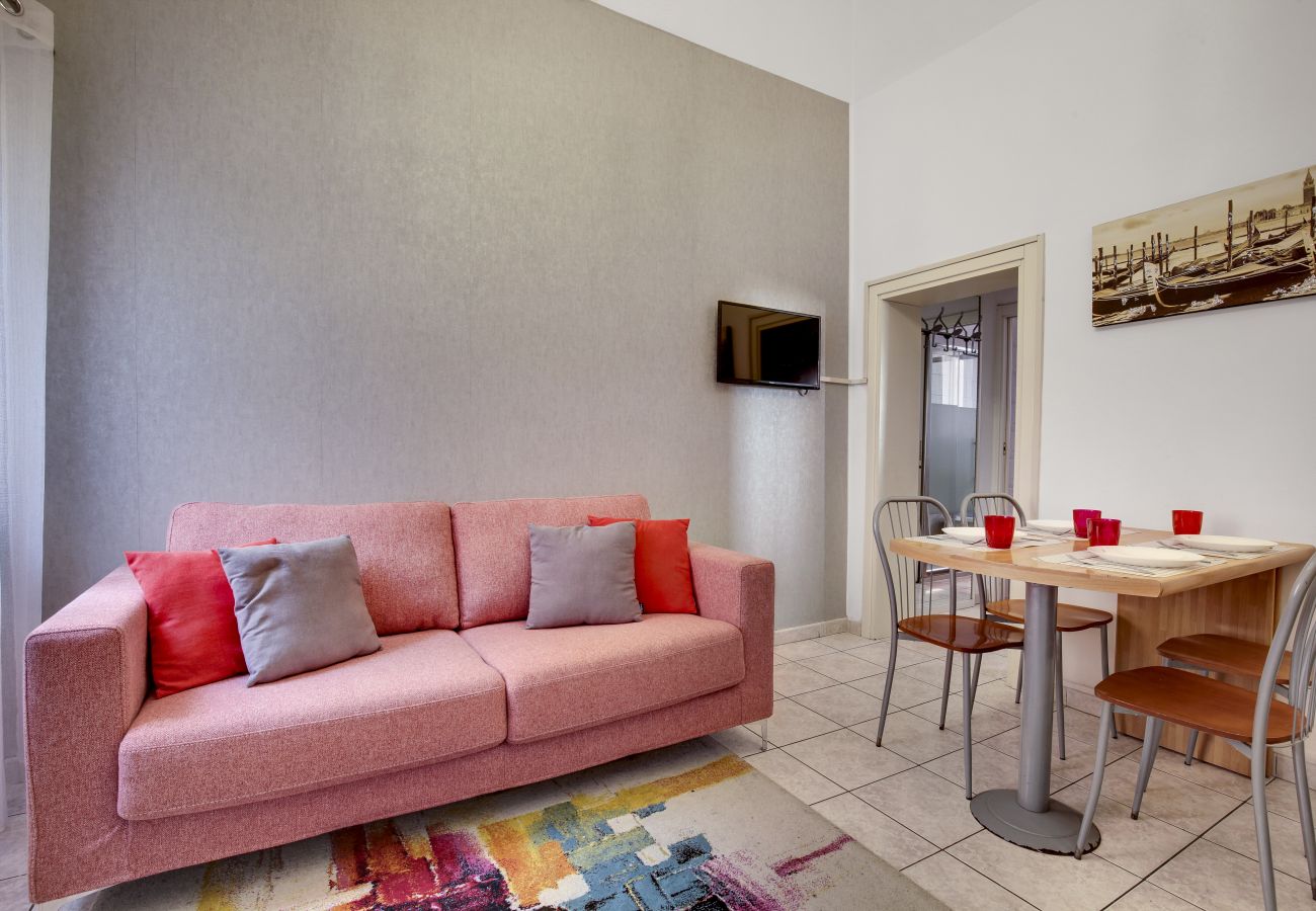 Apartment in Cannaregio - APARTMENT 1 FLOOR IN CANNAREGIO, NEAR FONDAMENTA NOVE STOP