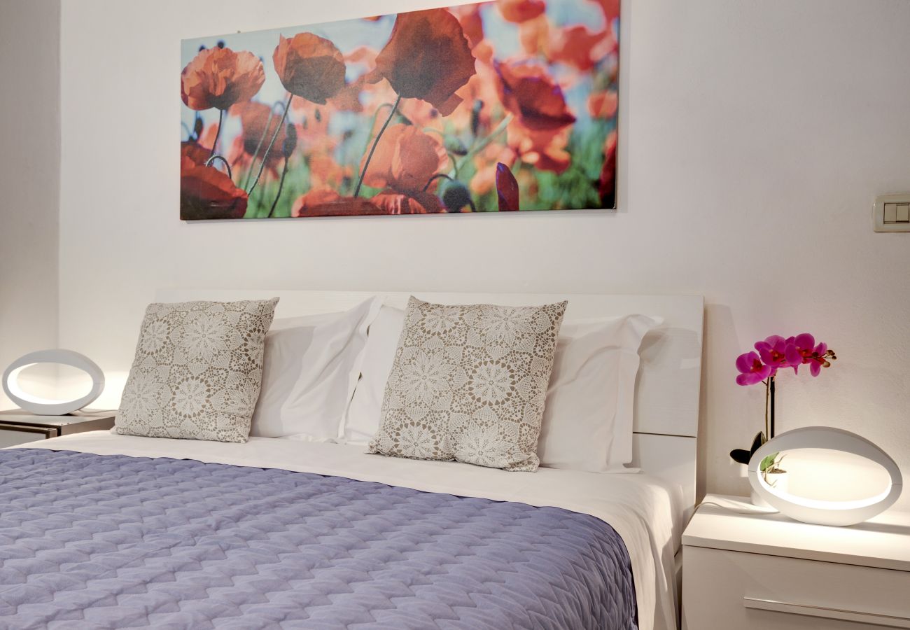 Apartment in Cannaregio - IN CANNAREGIO, NEAR STATION, GROUND FLOOR WITH INTERNAL COURT & WIFI