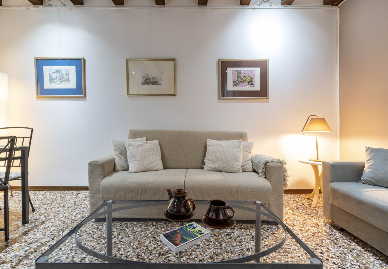 Apartment in San Marco - COMFORTABLE APARTMENT IN SAN MARCO IN THE STREET OF SHOPPING - WITH ELEVATOR