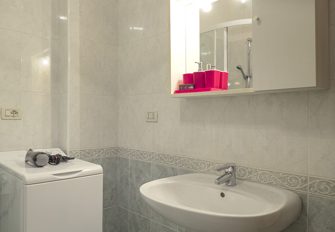 Apartment in Cannaregio - LARGE AND COMFORTABLE APARTMENT NEAR THE RAILWAY - FIRST FLOOR