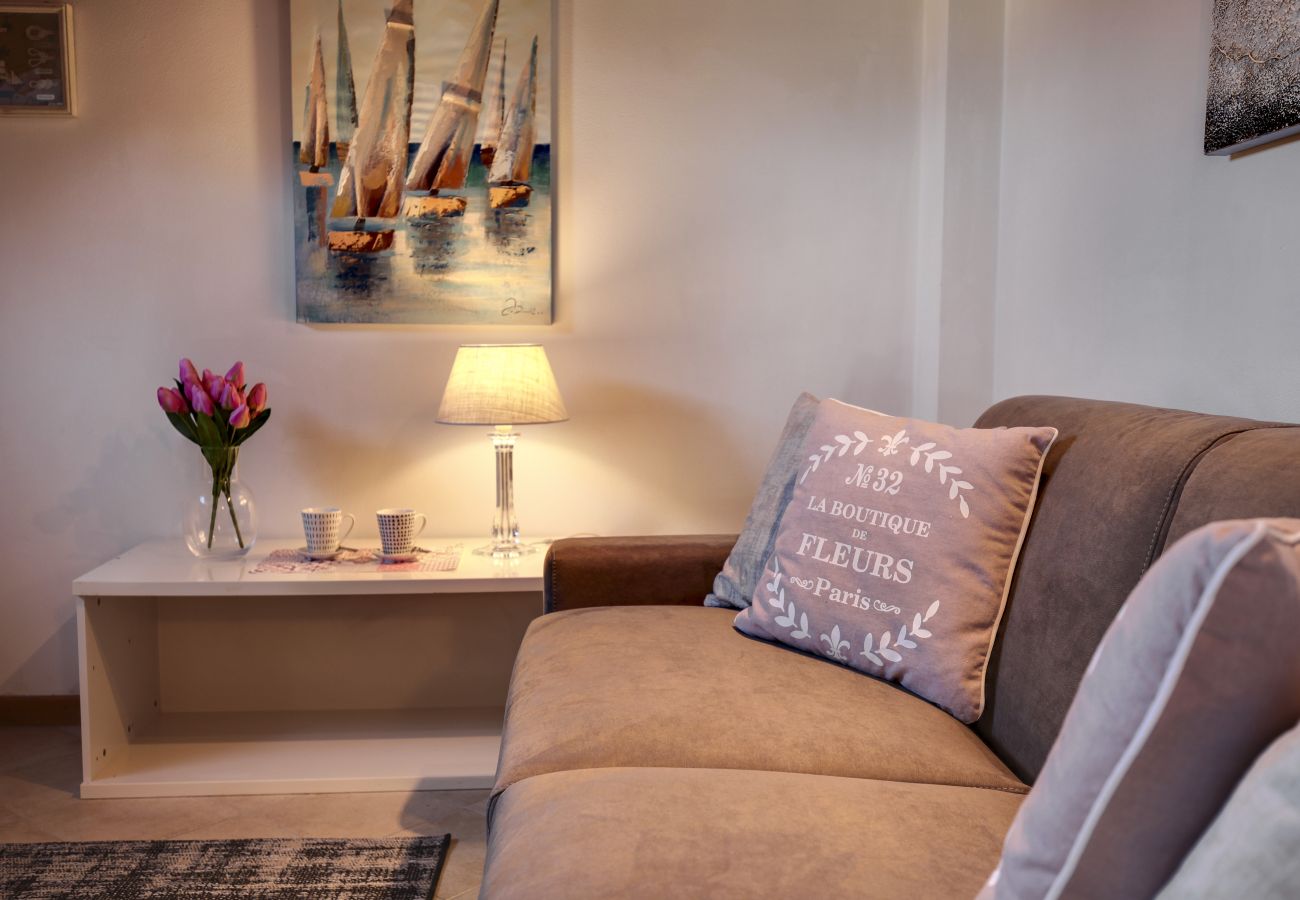 Apartment in Cannaregio - BRIGHT AND MODERN PENTHOUSE NEAR THE STATION - WITH WASHING MACHINE