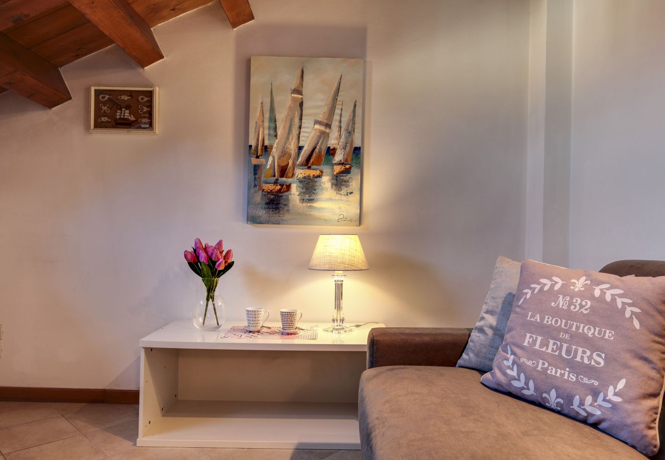 Apartment in Cannaregio - BRIGHT AND MODERN PENTHOUSE NEAR THE STATION - WITH WASHING MACHINE