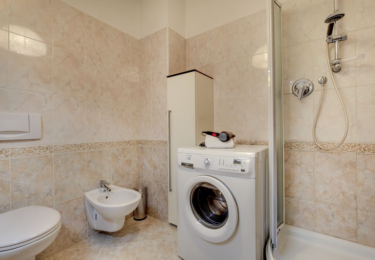 Apartment in Cannaregio - BRIGHT AND MODERN PENTHOUSE NEAR THE STATION - WITH WASHING MACHINE