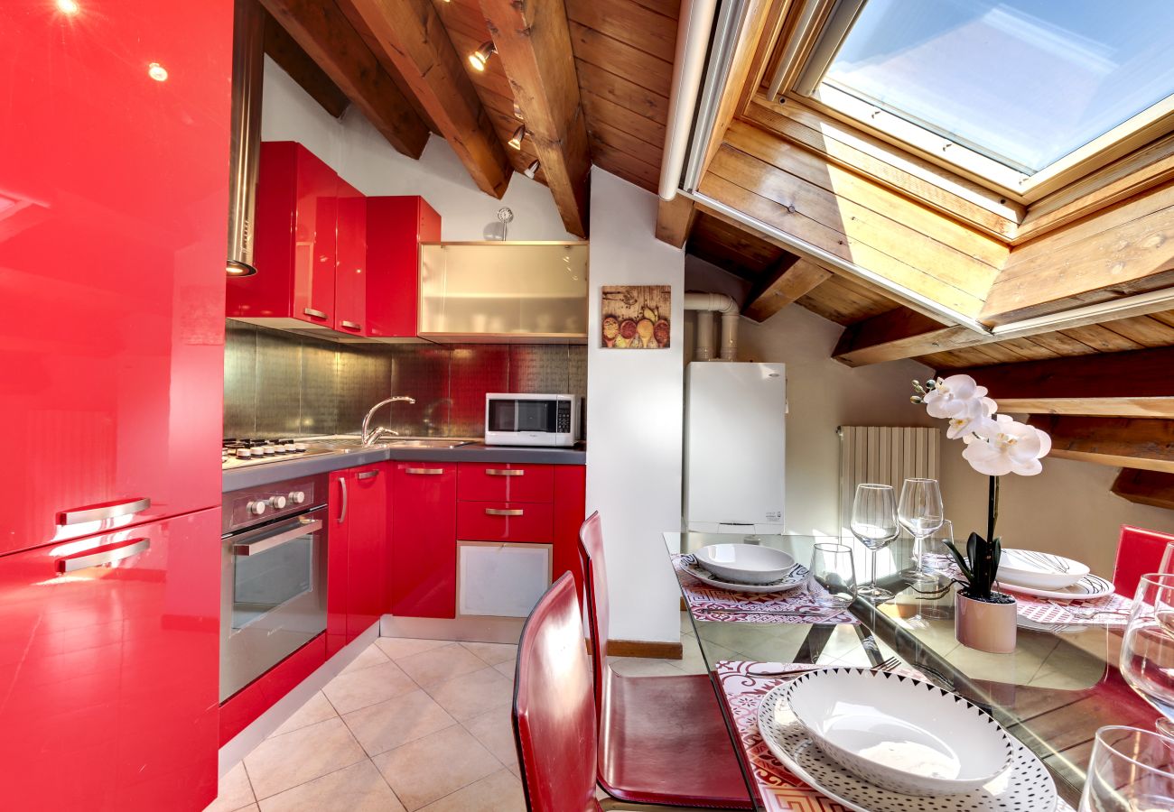 Apartment in Cannaregio - BRIGHT AND MODERN PENTHOUSE NEAR THE STATION - WITH WASHING MACHINE