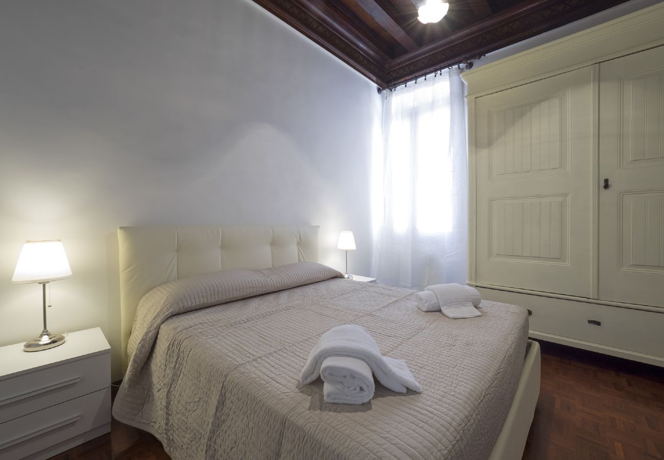 Apartment in Castello - IN THE HEART OF SAN MARCO - FOUR-BEDROOM APARTMENT WITH A/C, LUXURIOUS LIVING ROOM IN VENETIAN STYLE