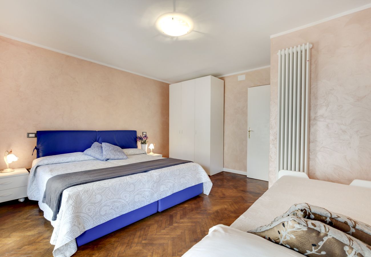 Apartment in Cannaregio - CANNAREGIO-APARTMENT WITH AIR CONDITIONING IN THE ROOMS, WASHING MACHINE AND WIFI