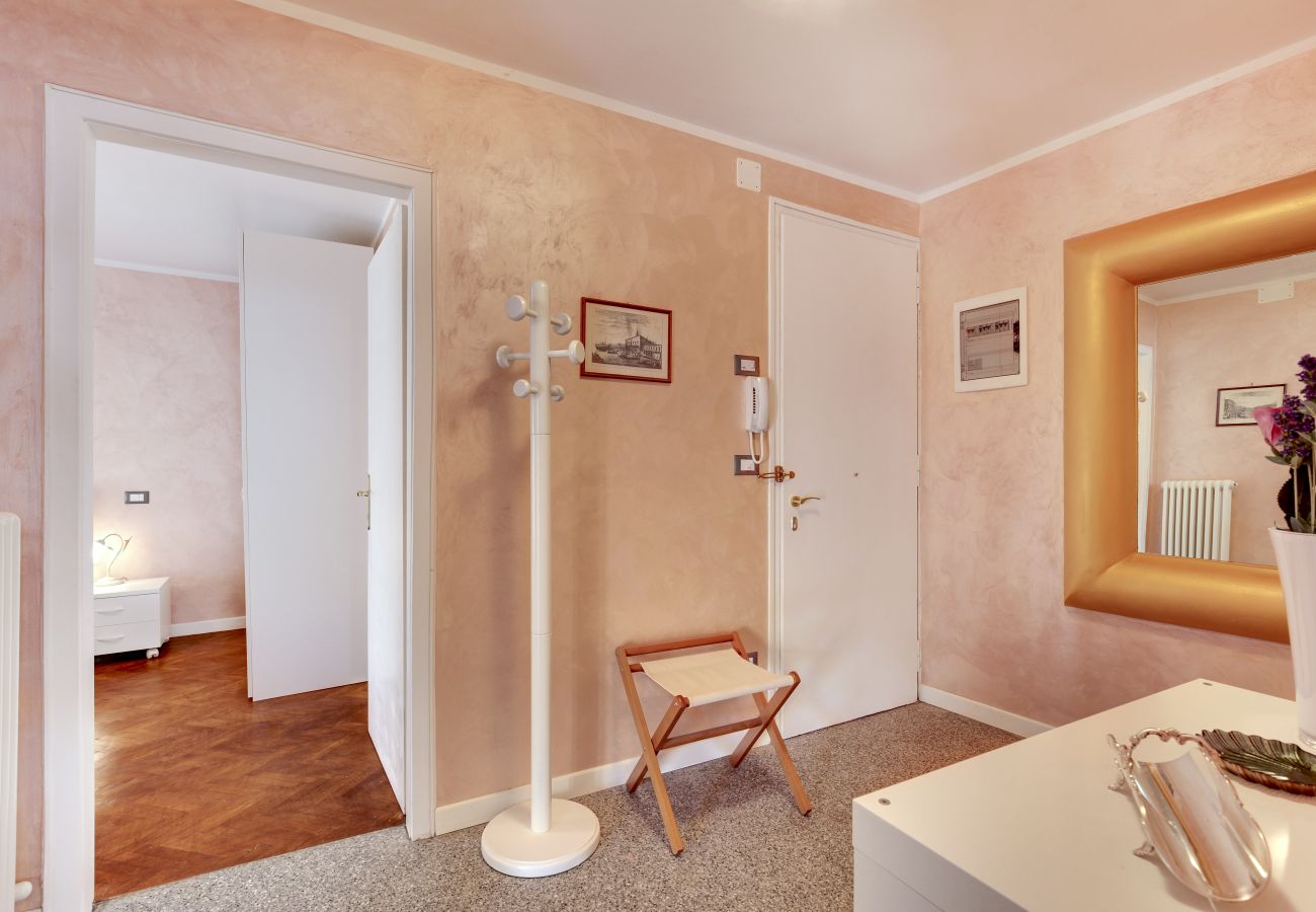 Apartment in Cannaregio - CANNAREGIO-APARTMENT WITH AIR CONDITIONING IN THE ROOMS, WASHING MACHINE AND WIFI