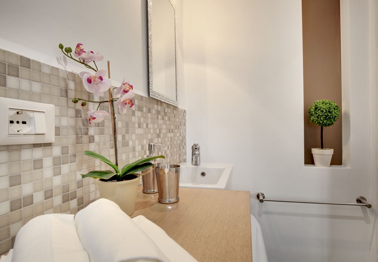 Apartment in Cannaregio - BEAUTIFUL APARTMENT GUGLIE AREA - WASHING MACHINE, AIR CONDITIONING, WIFI