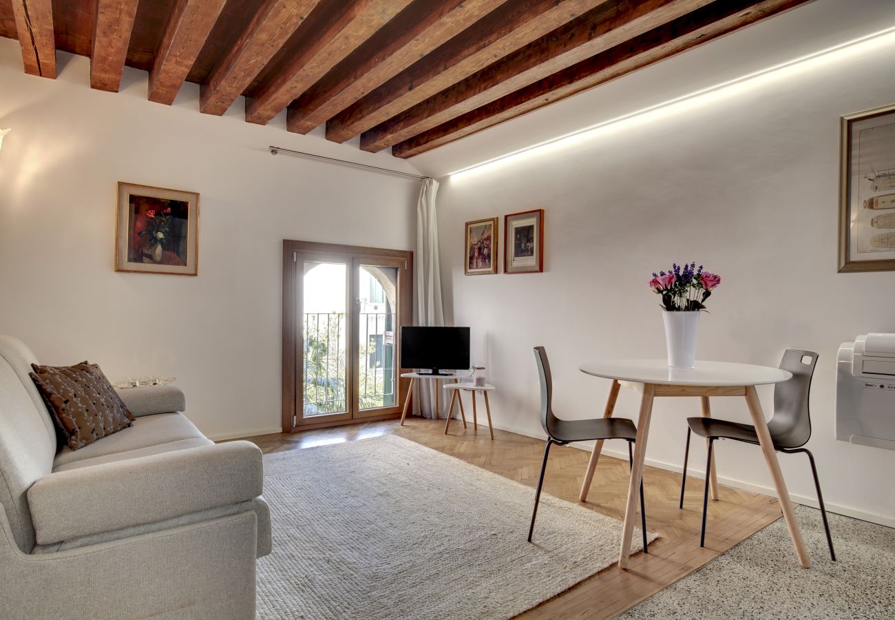 Apartment in Cannaregio - BEAUTIFUL APARTMENT GUGLIE AREA - WASHING MACHINE, AIR CONDITIONING, WIFI