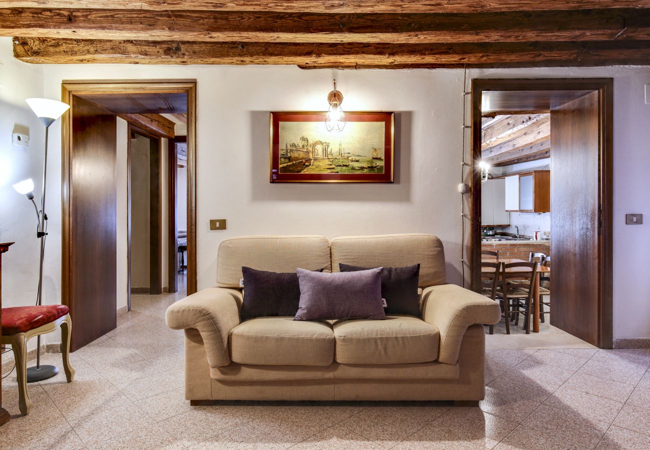 Apartamento en Cannaregio - APARTAMENTO EN CAMPO SS GIOVANNI E PAOLO, LAVADORA, WIFI, A / C