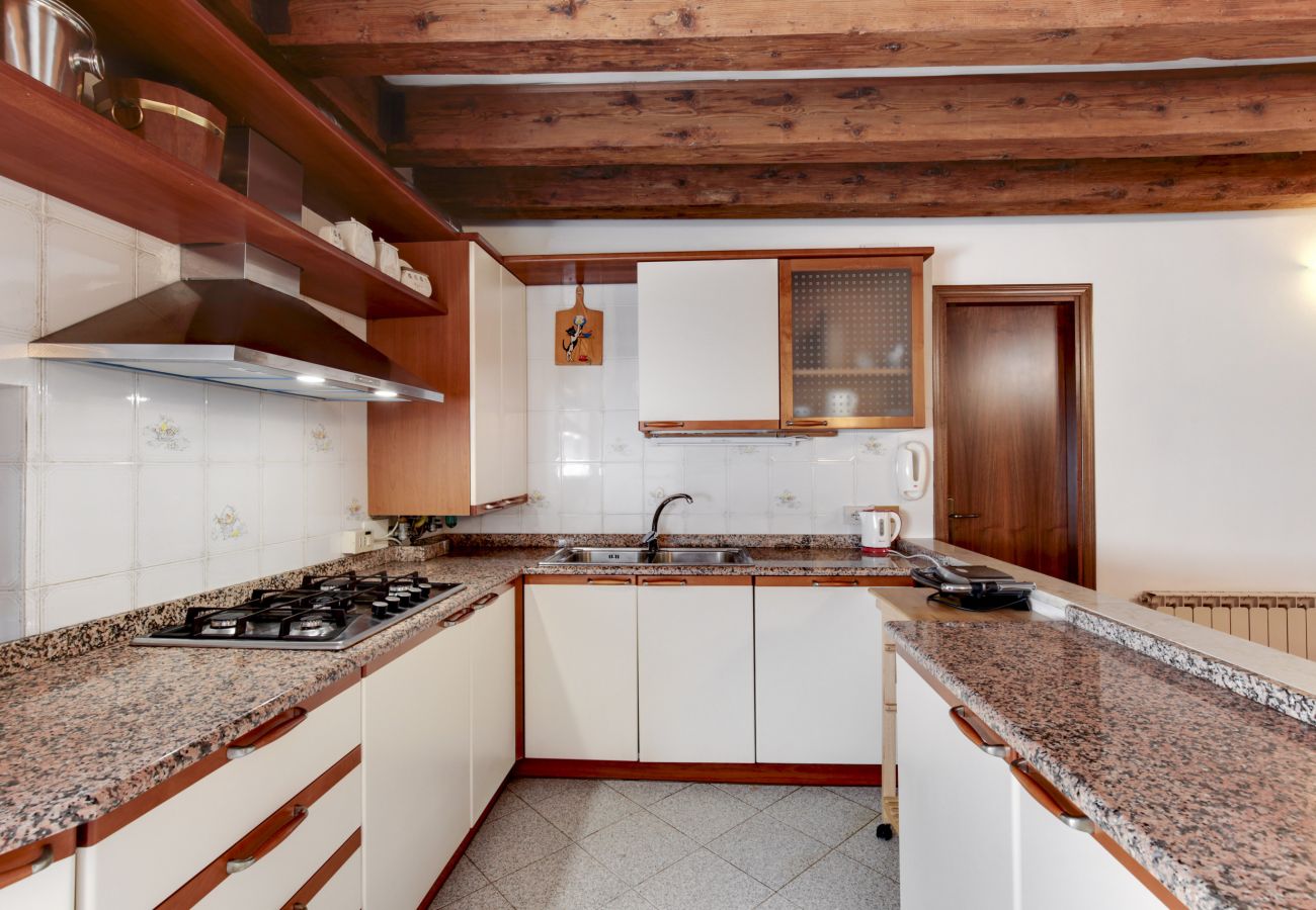 Appartement à Cannaregio - APPARTEMENT EN CAMPO SS GIOVANNI E PAOLO, MACHINE À LAVER, WIFI, A / C
