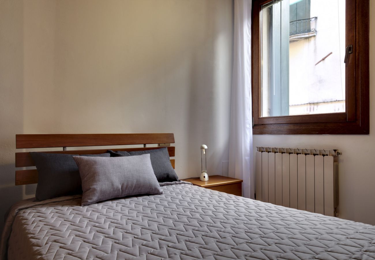 Appartement à Cannaregio - APPARTEMENT EN CAMPO SS GIOVANNI E PAOLO, MACHINE À LAVER, WIFI, A / C