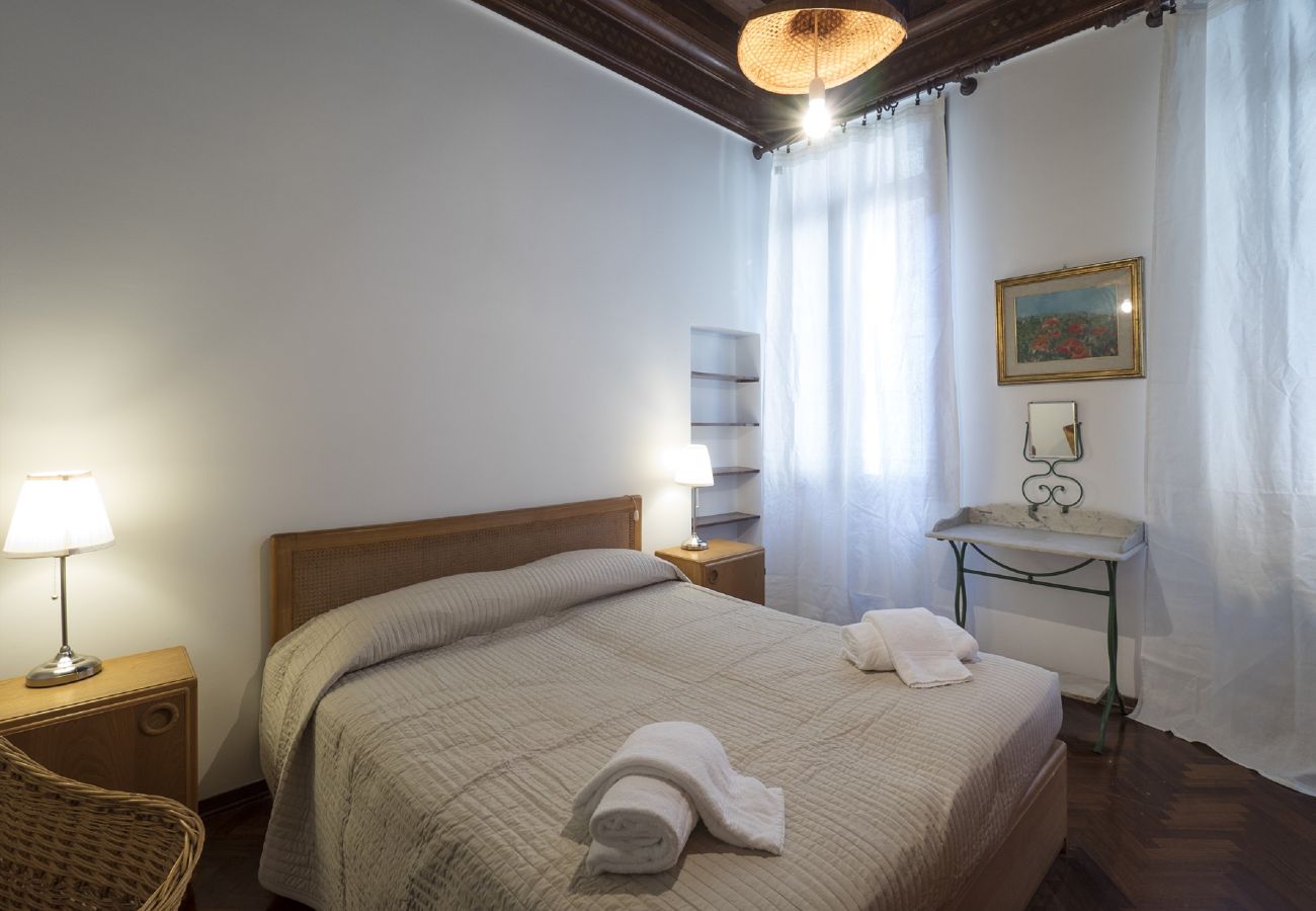Appartement à Castello - AU COEUR DE SAN MARCO - APPARTEMENT 4 CHAMBRES AVEC A/C, SALON DE LUXE EN STYLE VÉNITIEN
