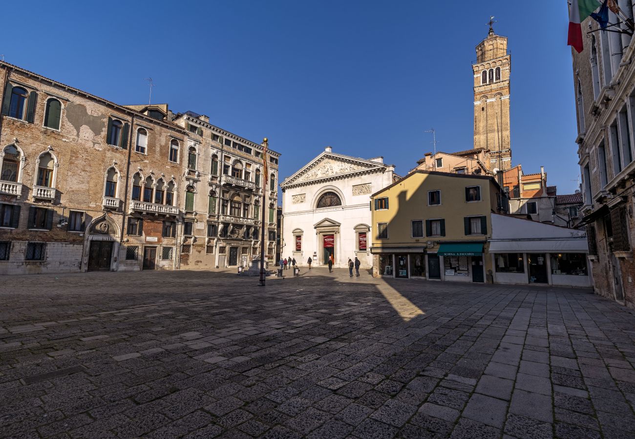 Appartement à San Marco - SAN MARCO-CAMPO SAN MAURIZIO, APPARTEMENT AVEC VUE SUR LE CANAL
